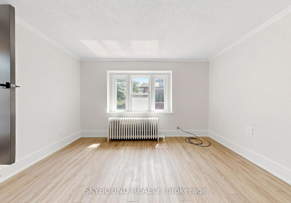 1165-kingston-road-toronto-scarborough-ontario-e13662126