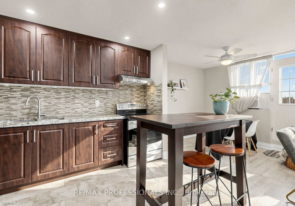 100-dundalk-drive-toronto-scarborough-ontario-e13662362