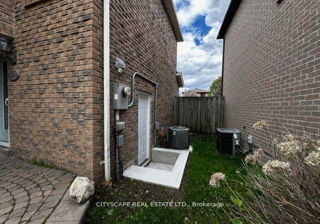 82-chatfield-drive-ajax-ontario-e13663152
