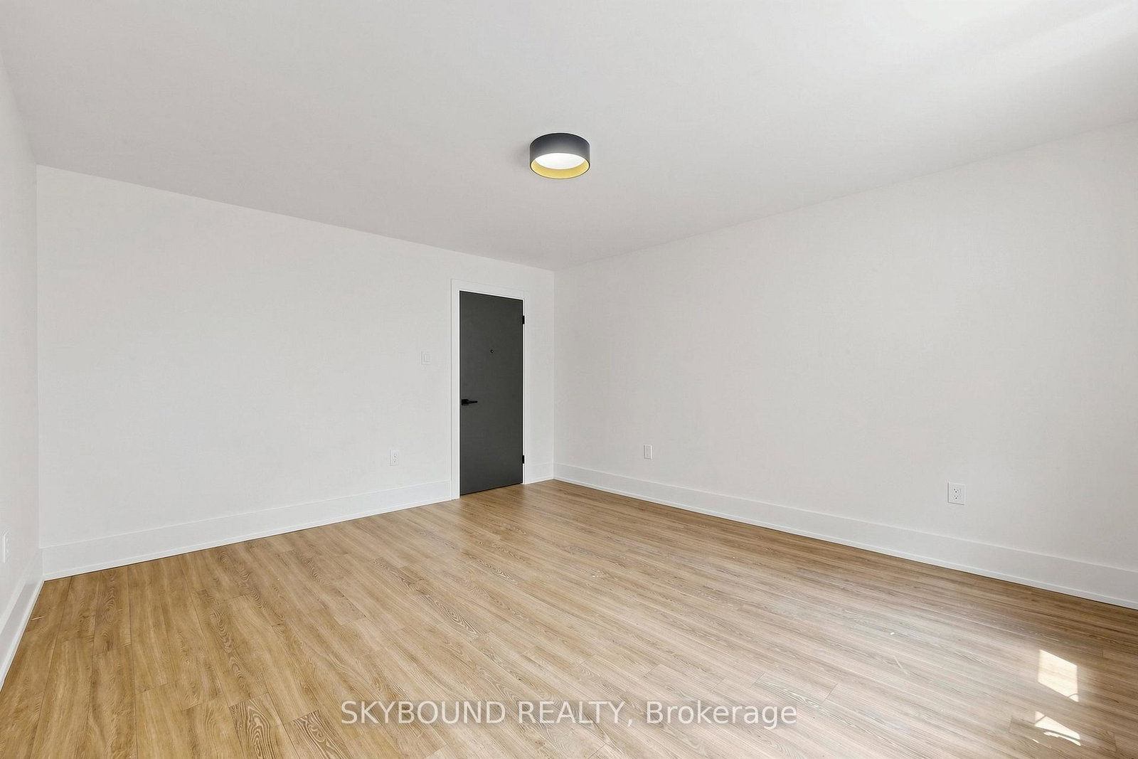 1165-kingston-road-toronto-scarborough-ontario-e13663310