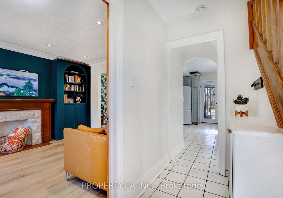 135-cadorna-avenue-toronto-east-york-ontario-e13663394