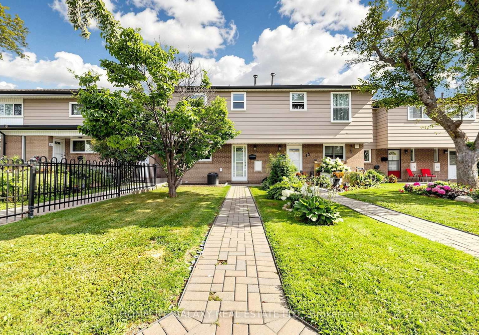 925-bayly-street-pickering-ontario-e13663480
