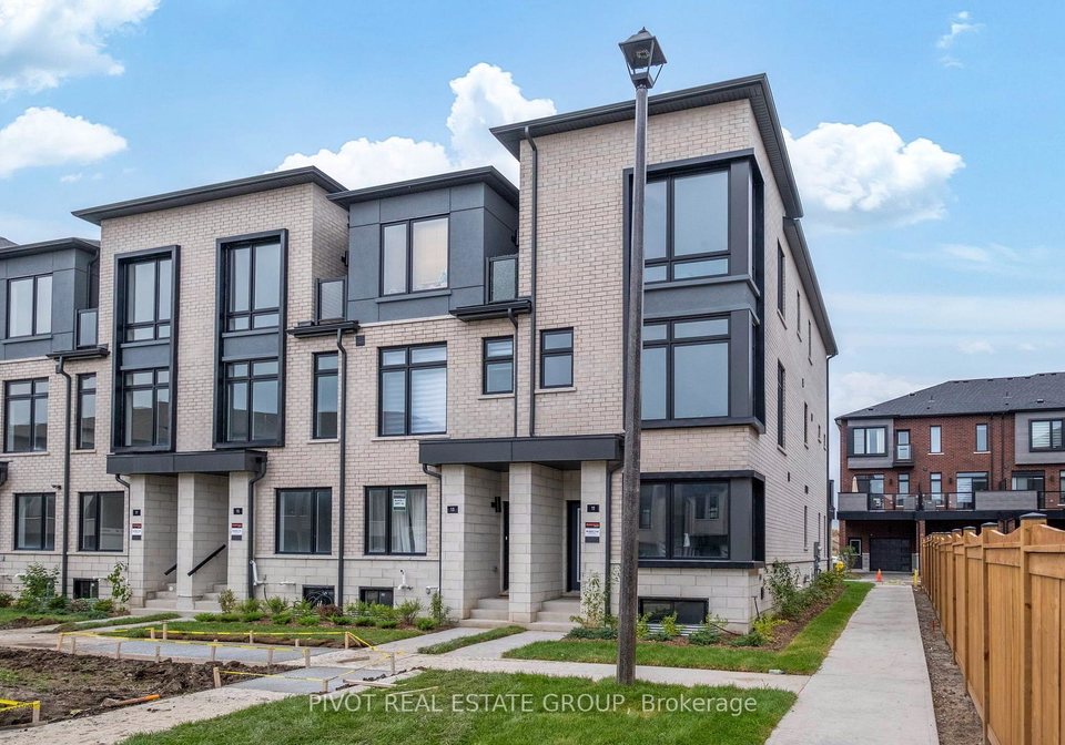 11-pluto-way-whitby-ontario-e13664458