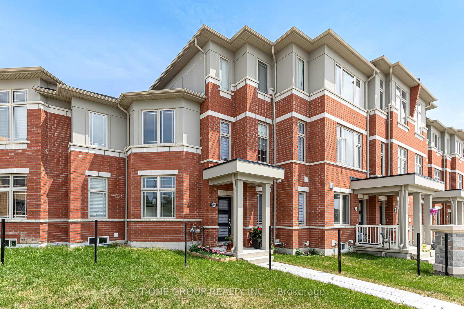 2871-whites-road-pickering-ontario-e13664532