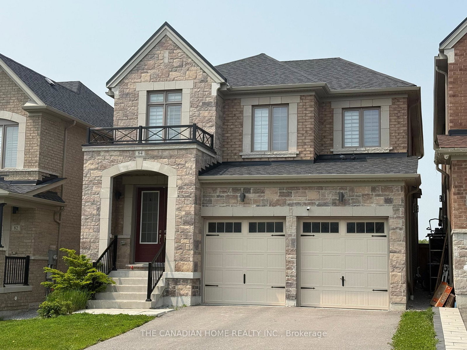84-christine-elliott-avenue-n-whitby-ontario-e13664684