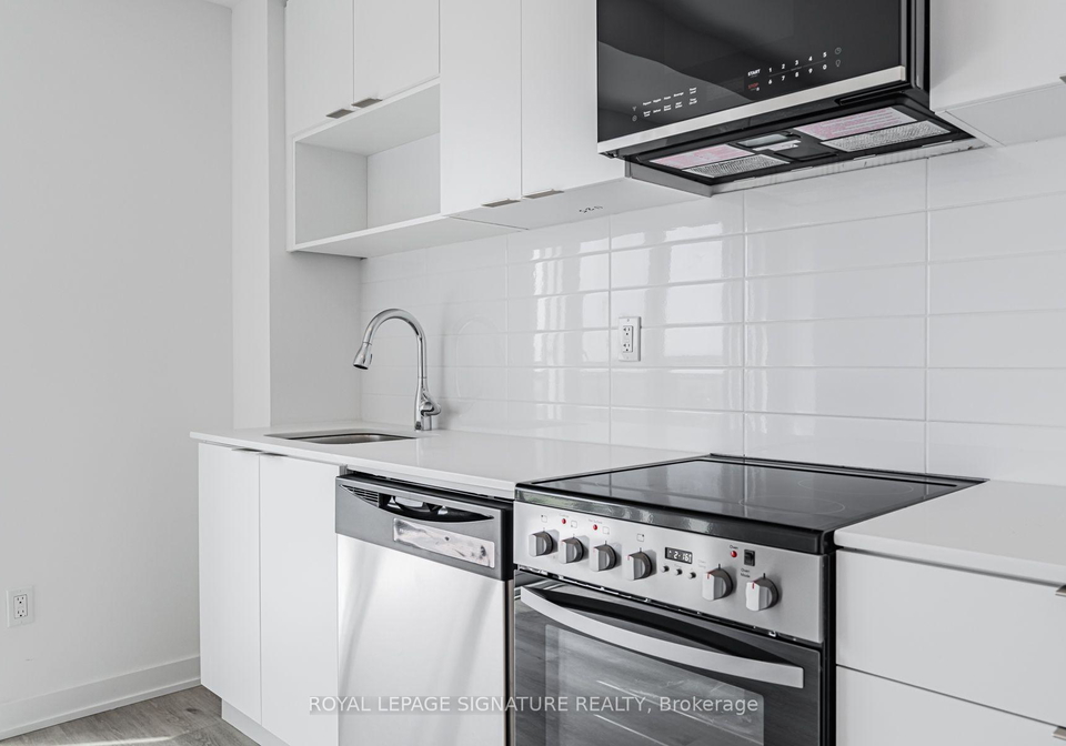 4569-kingston-road-toronto-scarborough-ontario-e13664854