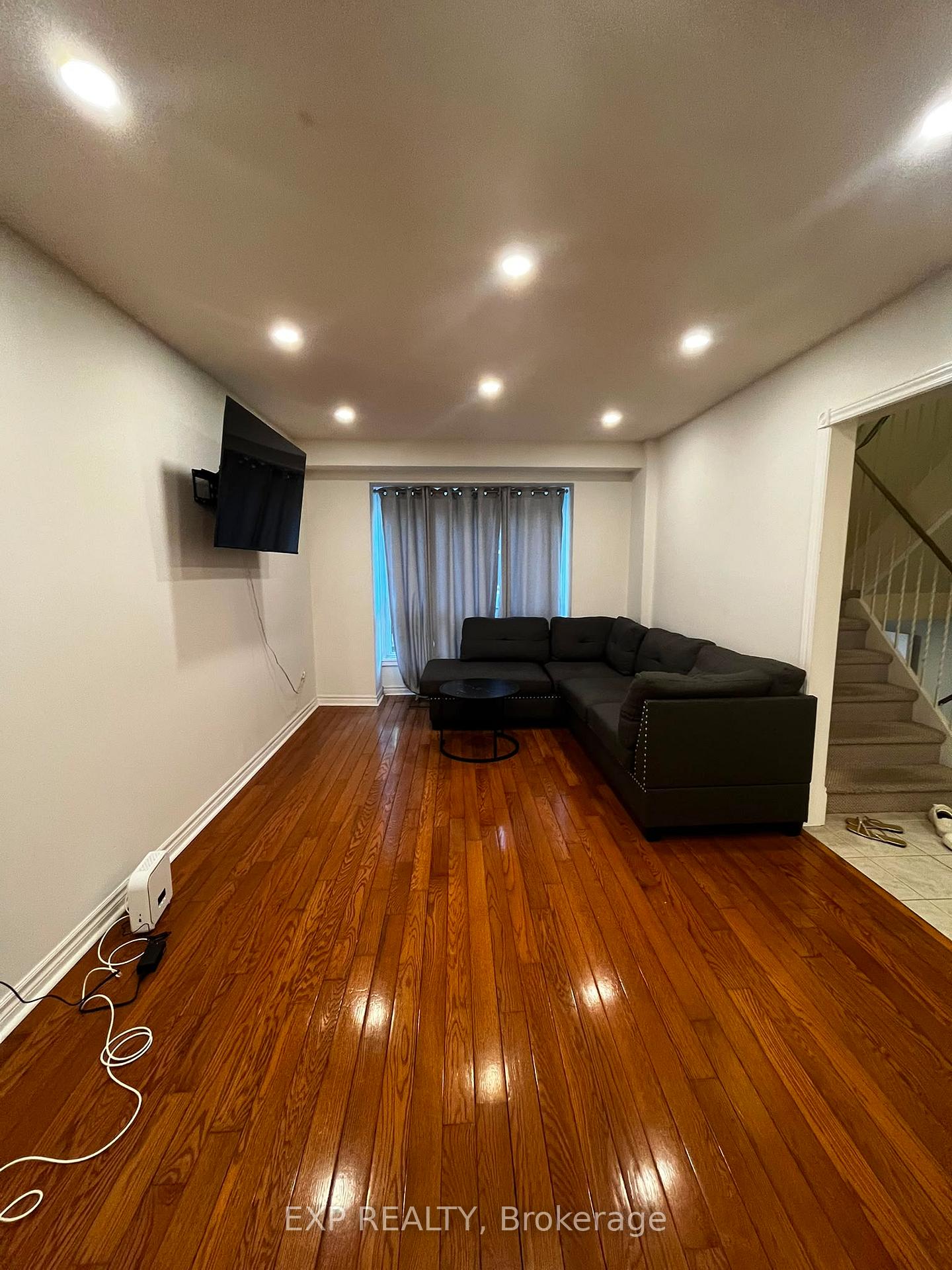 22-pearson-street-oshawa-ontario-e13665198