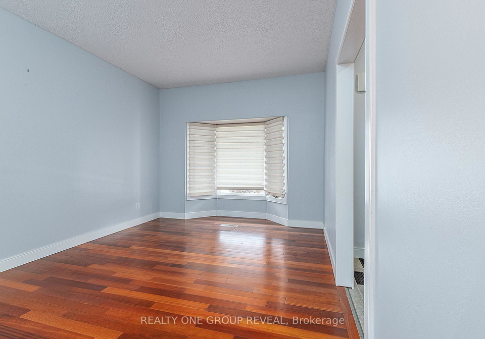 326-prince-of-wales-drive-whitby-ontario-e13665302