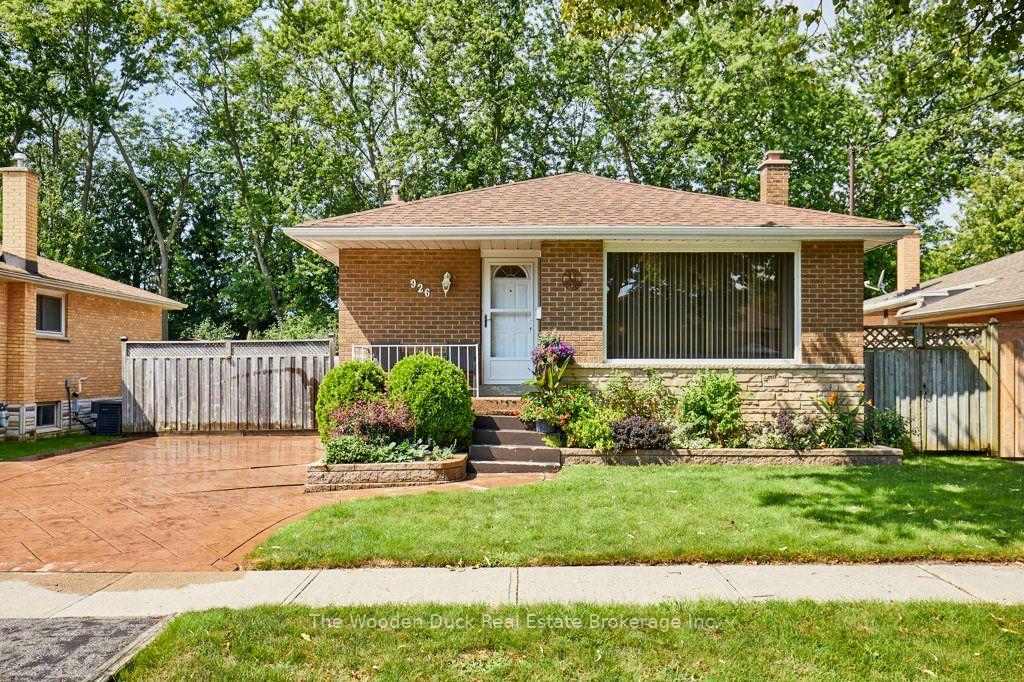 926-walton-boulevard-whitby-ontario-e13665458