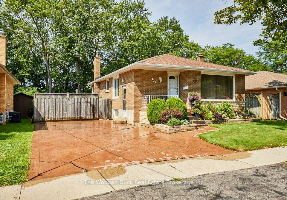 926-walton-boulevard-whitby-ontario-e13665458