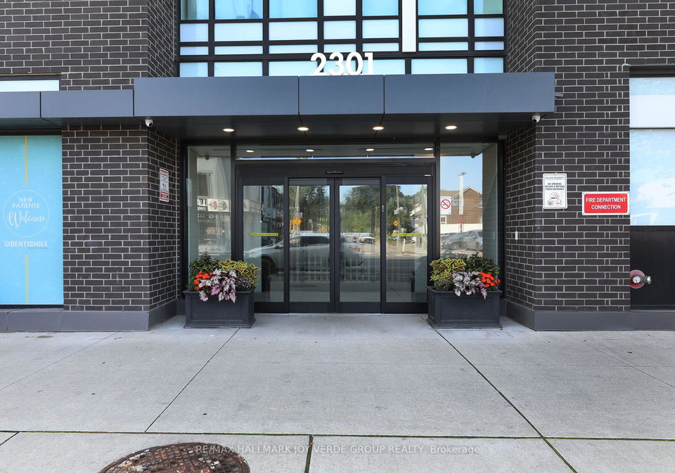 2301-danforth-avenue-toronto-toronto-ontario-e13666166