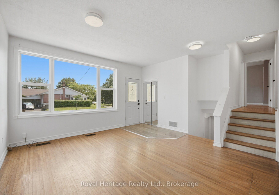 1546-lakemount-street-oshawa-ontario-e13666314