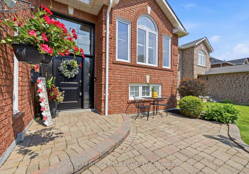 32-patrick-drive-whitby-ontario-e13666324