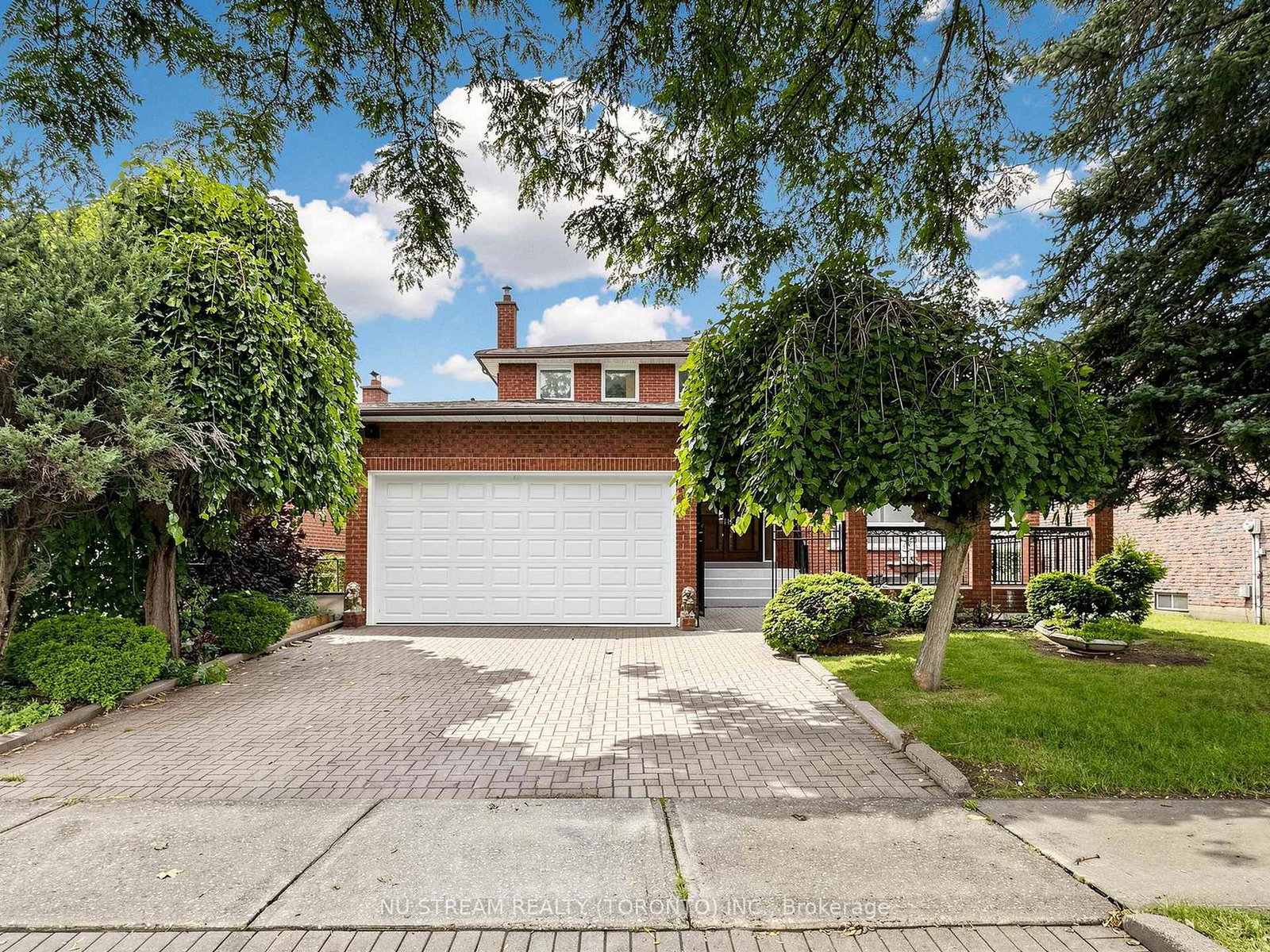117-ambercroft-boulevard-n-toronto-scarborough-ontario-e13666554