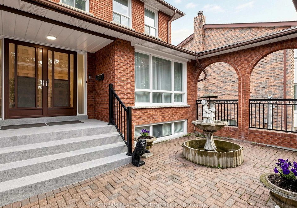 117-ambercroft-boulevard-n-toronto-scarborough-ontario-e13666554