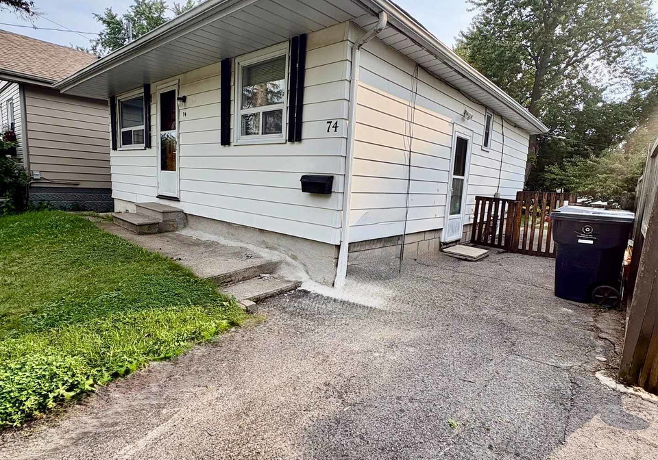 74-vanbrugh-avenue-toronto-scarborough-ontario-e13666592