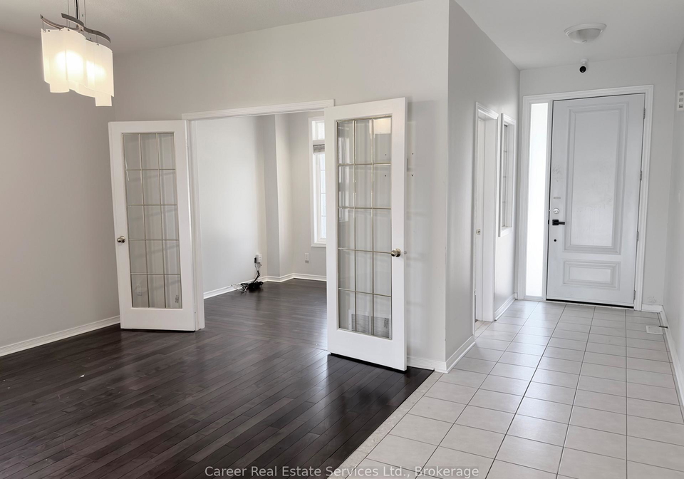 12-cragg-crescent-ajax-ontario-e13666598