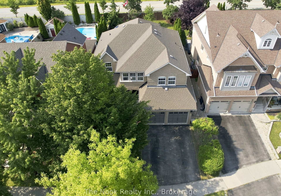41-dopp-crescent-whitby-ontario-e13667308