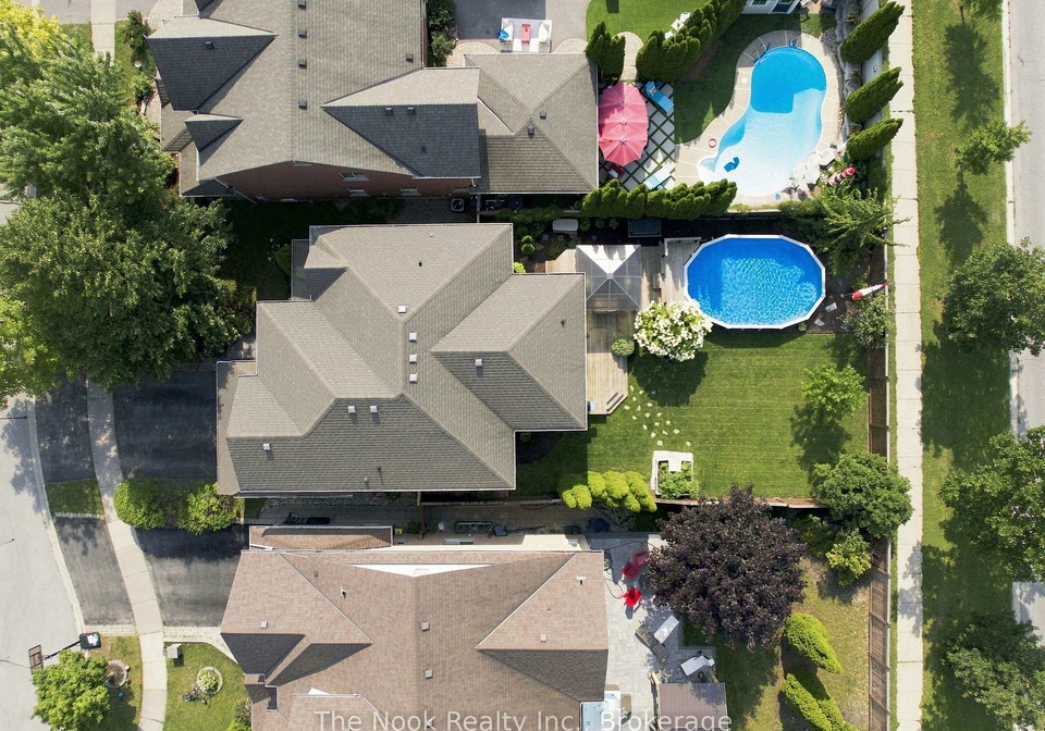 41-dopp-crescent-whitby-ontario-e13667308