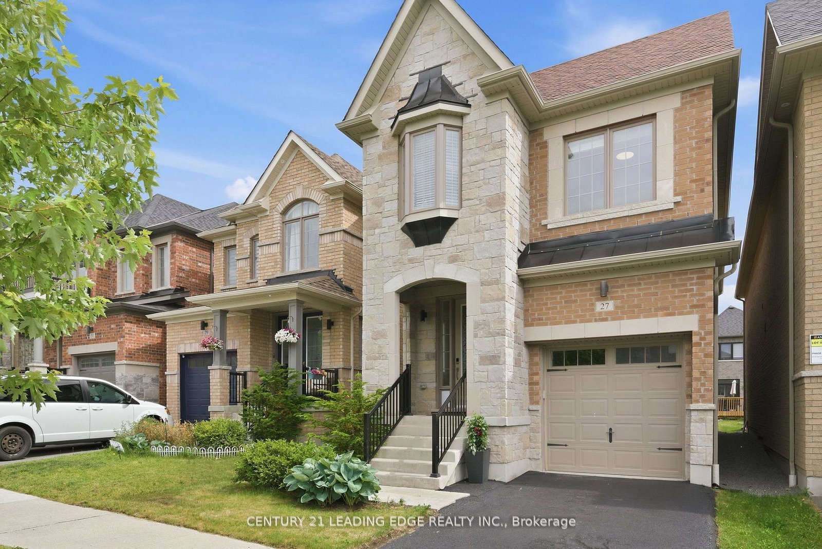 27-christine-elliott-avenue-whitby-ontario-e13667628