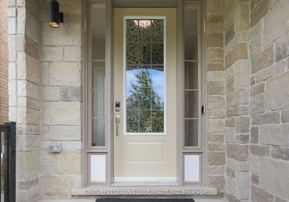 27-christine-elliott-avenue-whitby-ontario-e13667628
