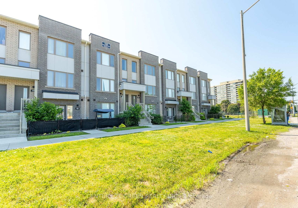 1525-kingston-road-pickering-ontario-e13667924