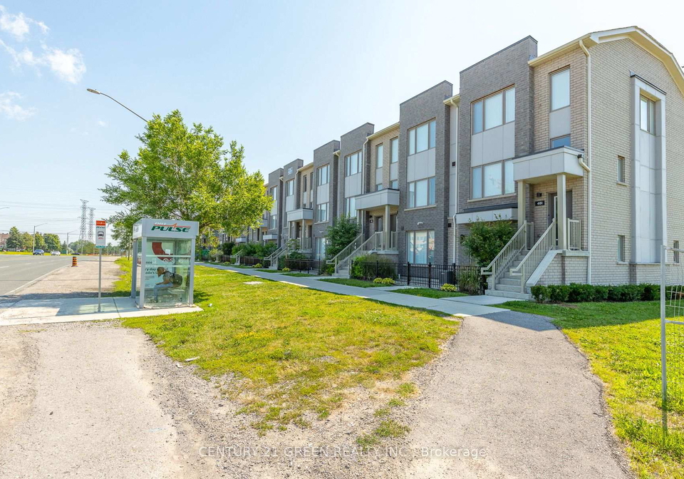 1525-kingston-road-pickering-ontario-e13667924