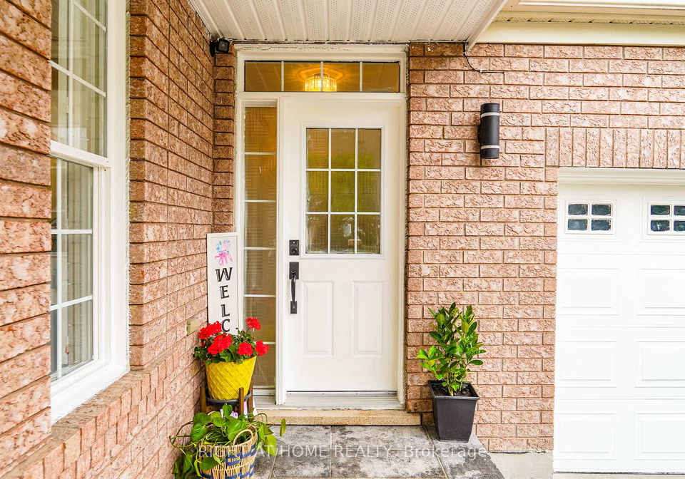 180-raponi-circle-toronto-scarborough-ontario-e13667960