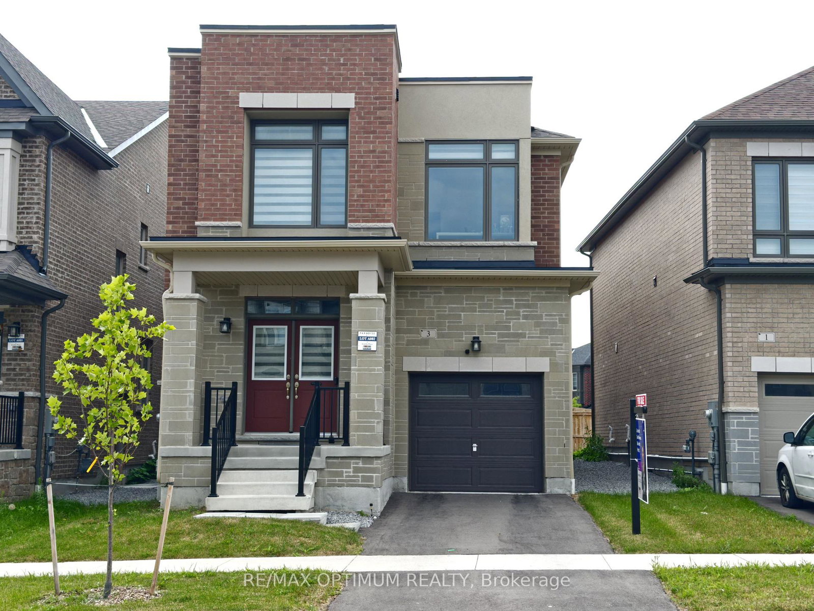 3-armilia-place-whitby-ontario-e13668012