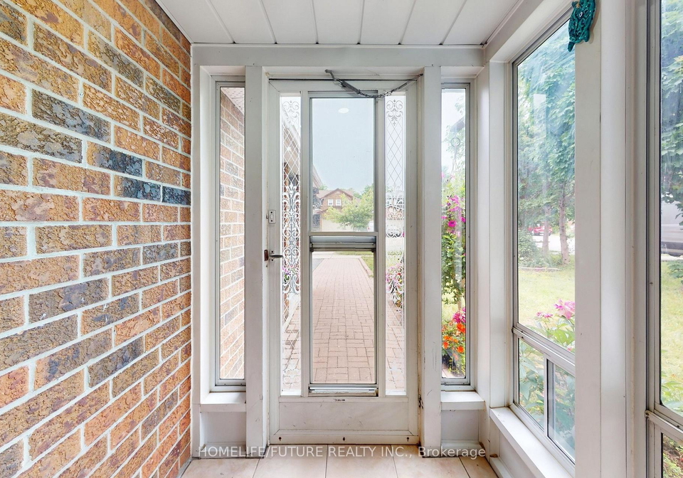 75-calverley-trail-toronto-scarborough-ontario-e13668320