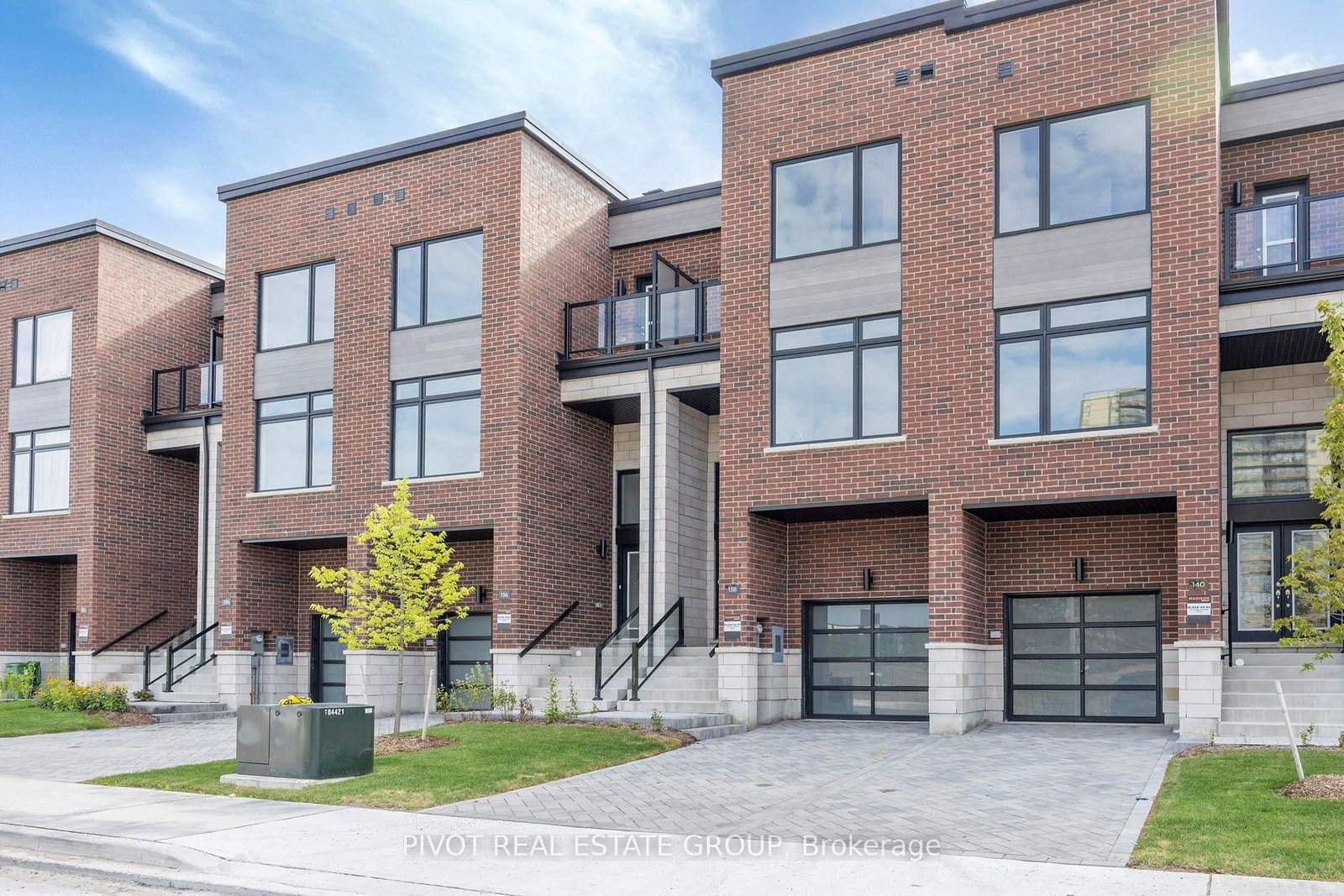 138-danielle-moore-circle-toronto-scarborough-ontario-e13668338