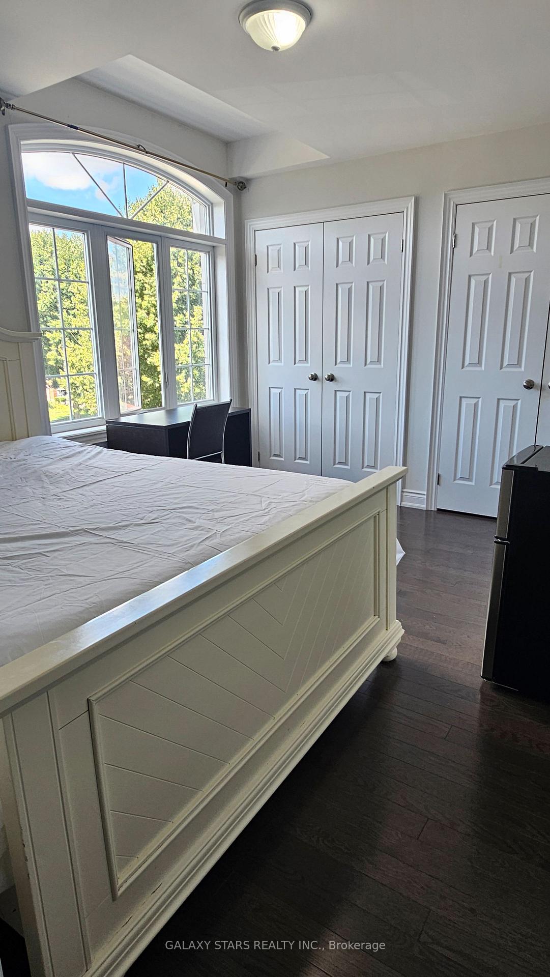 19-mirrow-court-toronto-scarborough-ontario-e13668446