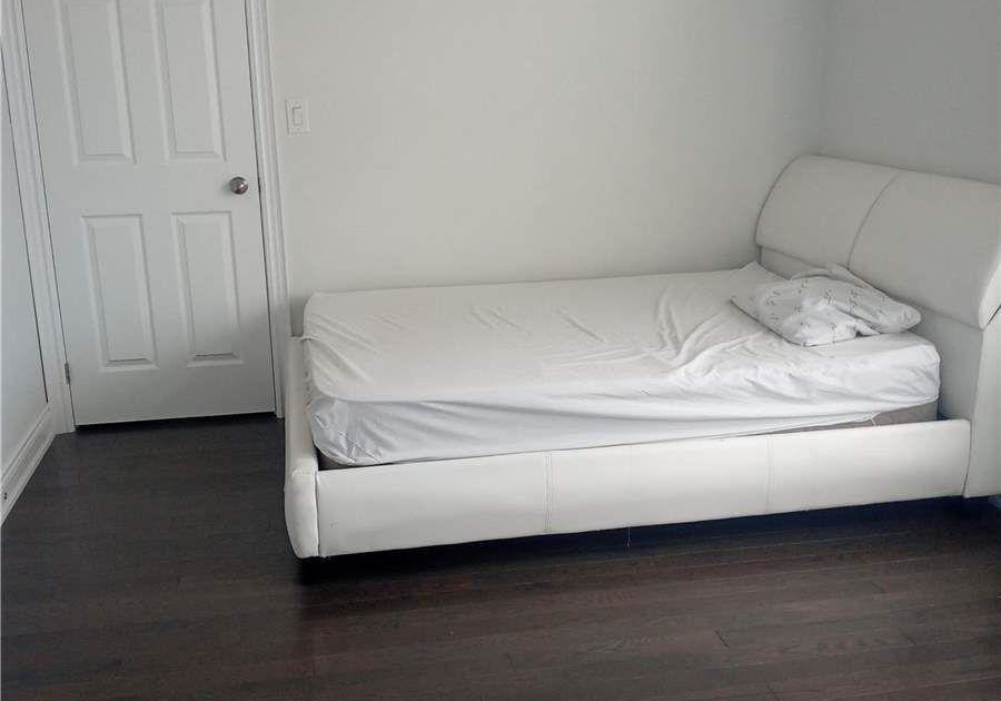 19-mirrow-court-toronto-scarborough-ontario-e13668446