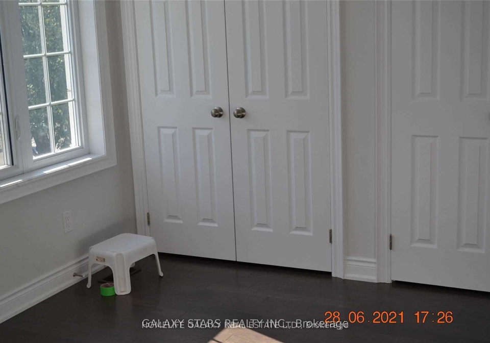19-mirrow-court-toronto-scarborough-ontario-e13668446