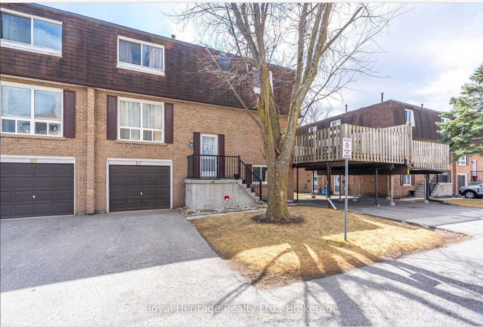320-blackthorn-street-oshawa-ontario-e13668690