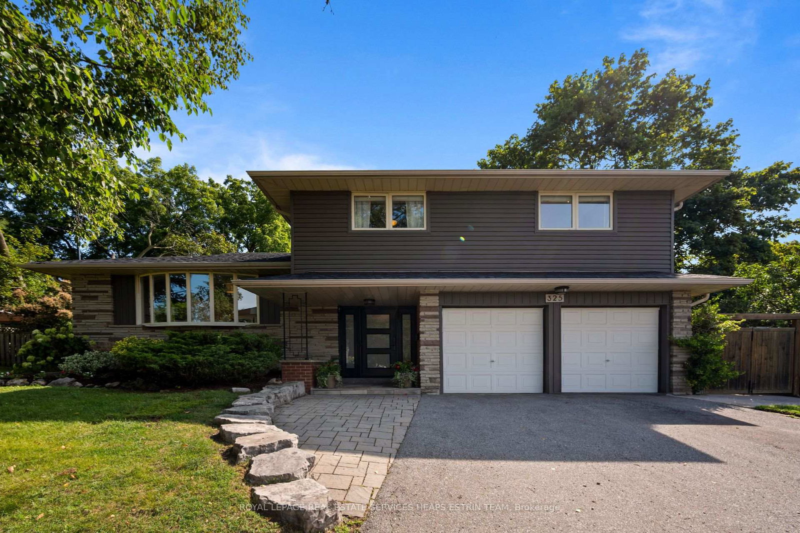 325-fairview-drive-whitby-ontario-e13668854