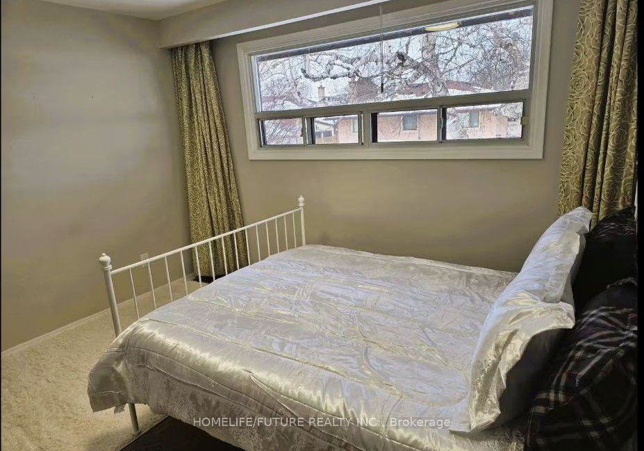 7-stonehenge-crescent-toronto-scarborough-ontario-e13668894
