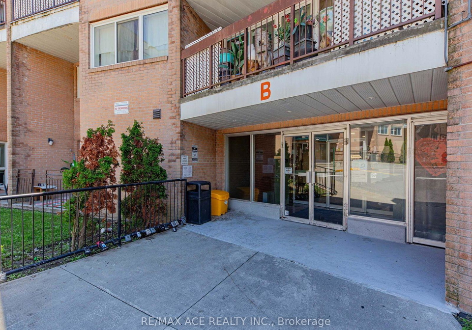 100-mornelle-court-toronto-scarborough-ontario-e13669018
