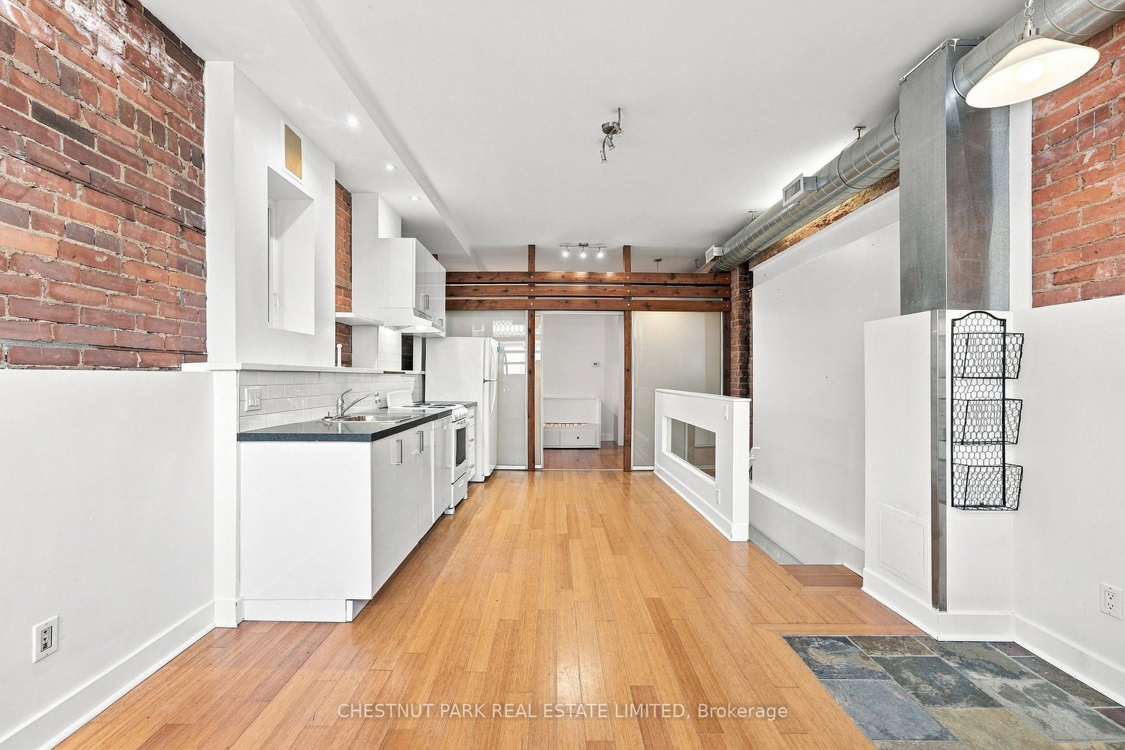 208-greenwood-avenue-toronto-toronto-ontario-e13669318