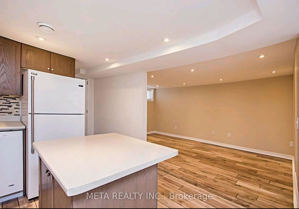 296-festhubert-street-e-oshawa-ontario-e13669348