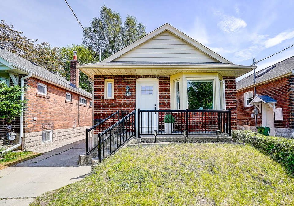 609-mortimer-avenue-toronto-east-york-ontario-e13669590