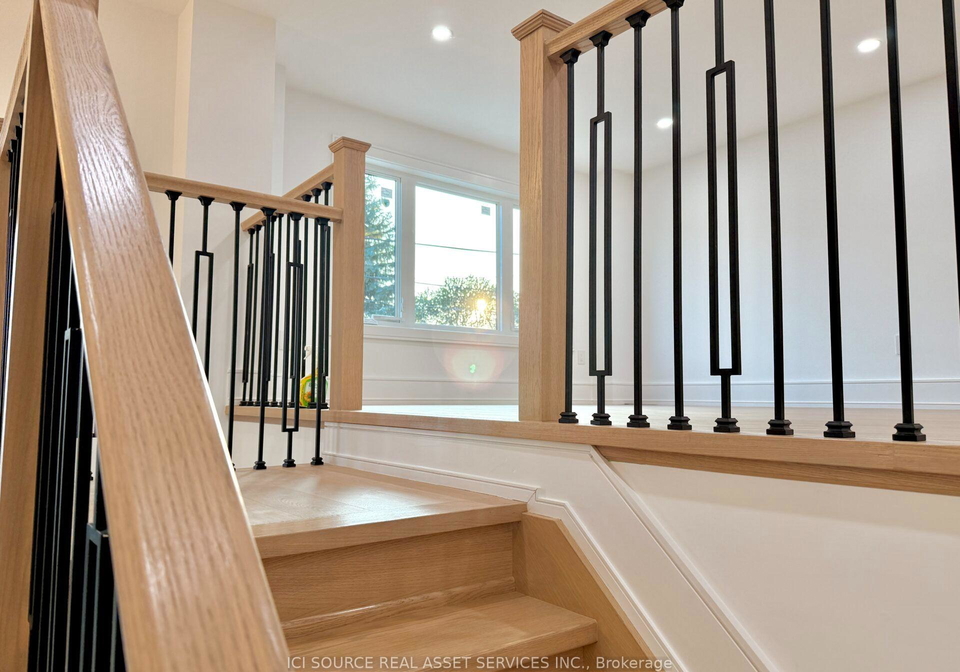 21-vanbrugh-avenue-toronto-scarborough-ontario-e13669774