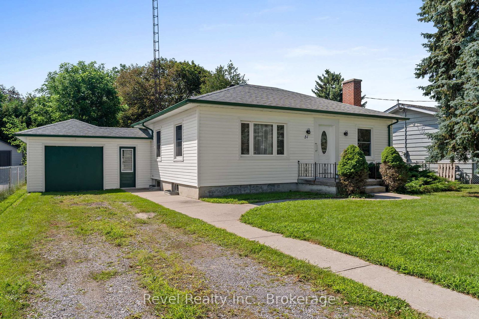 51-cobbledick-street-clarington-ontario-e13669900