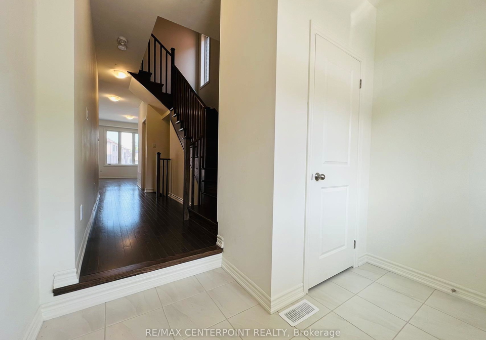 43-oreilly-street-whitby-ontario-e13669952