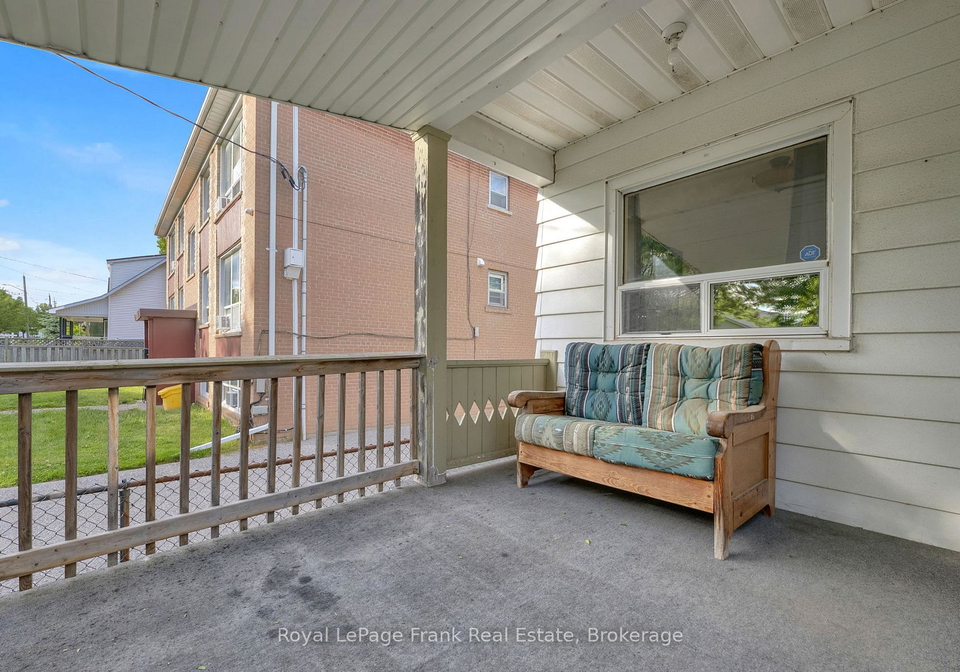 121-cromwell-avenue-oshawa-ontario-e13670038