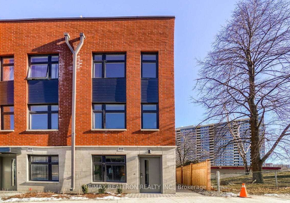 20-echo-point-toronto-scarborough-ontario-e13670050