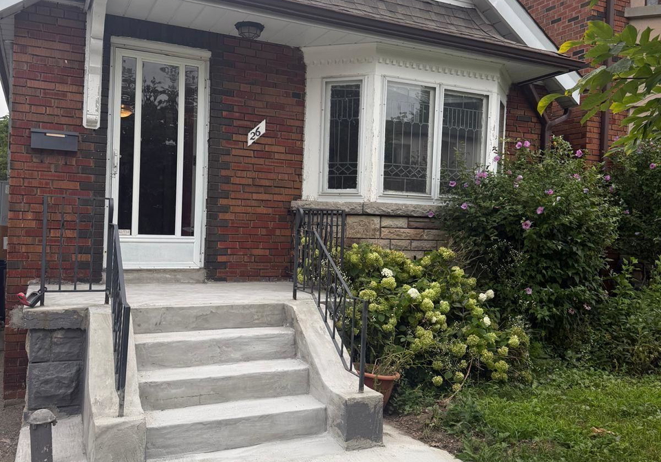 26-elmsdale-road-w-toronto-east-york-ontario-e13670110