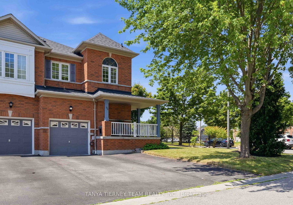 96-robideau-place-whitby-ontario-e13670232