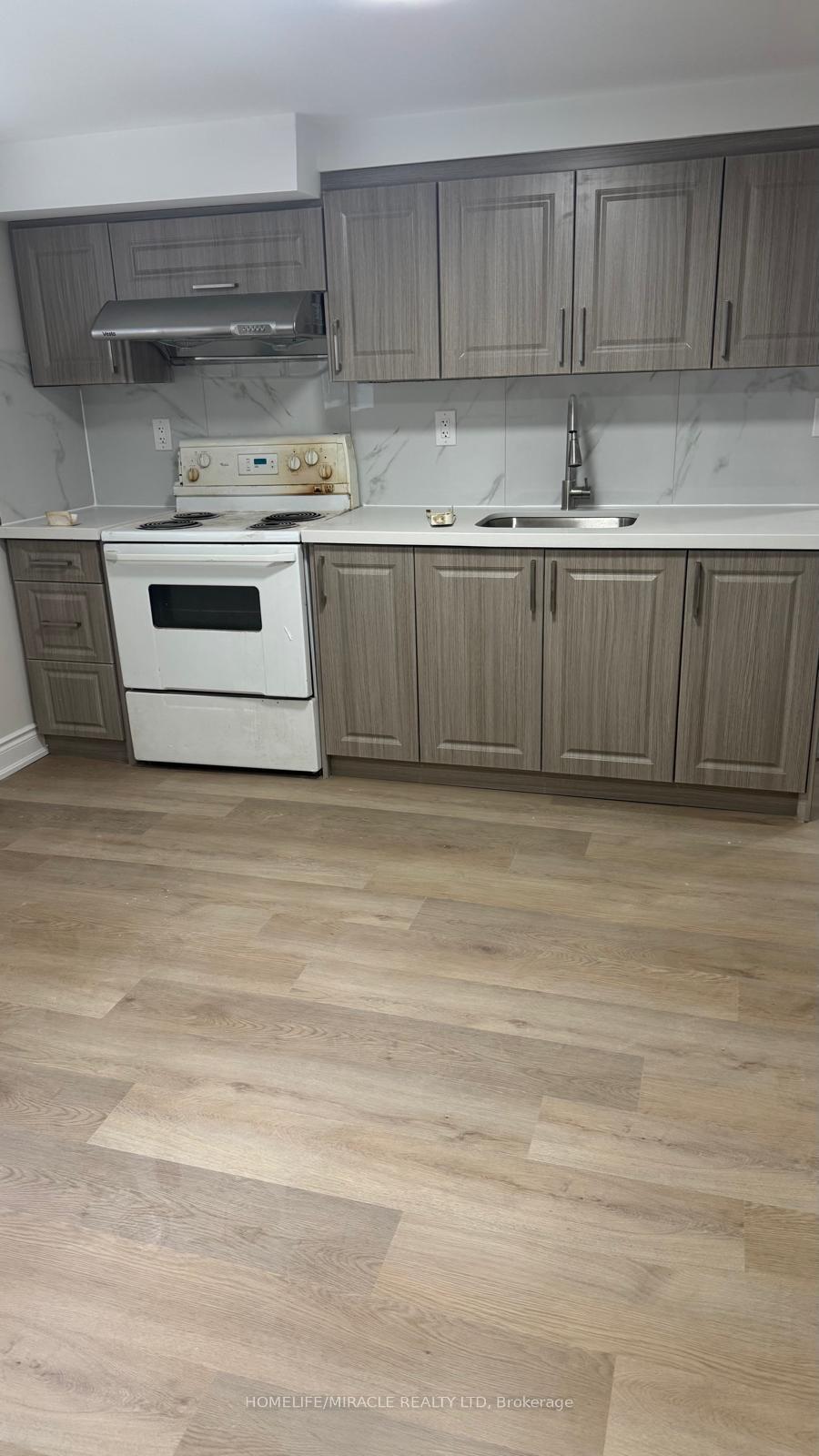 6-kitson-drive-toronto-scarborough-ontario-e13670266