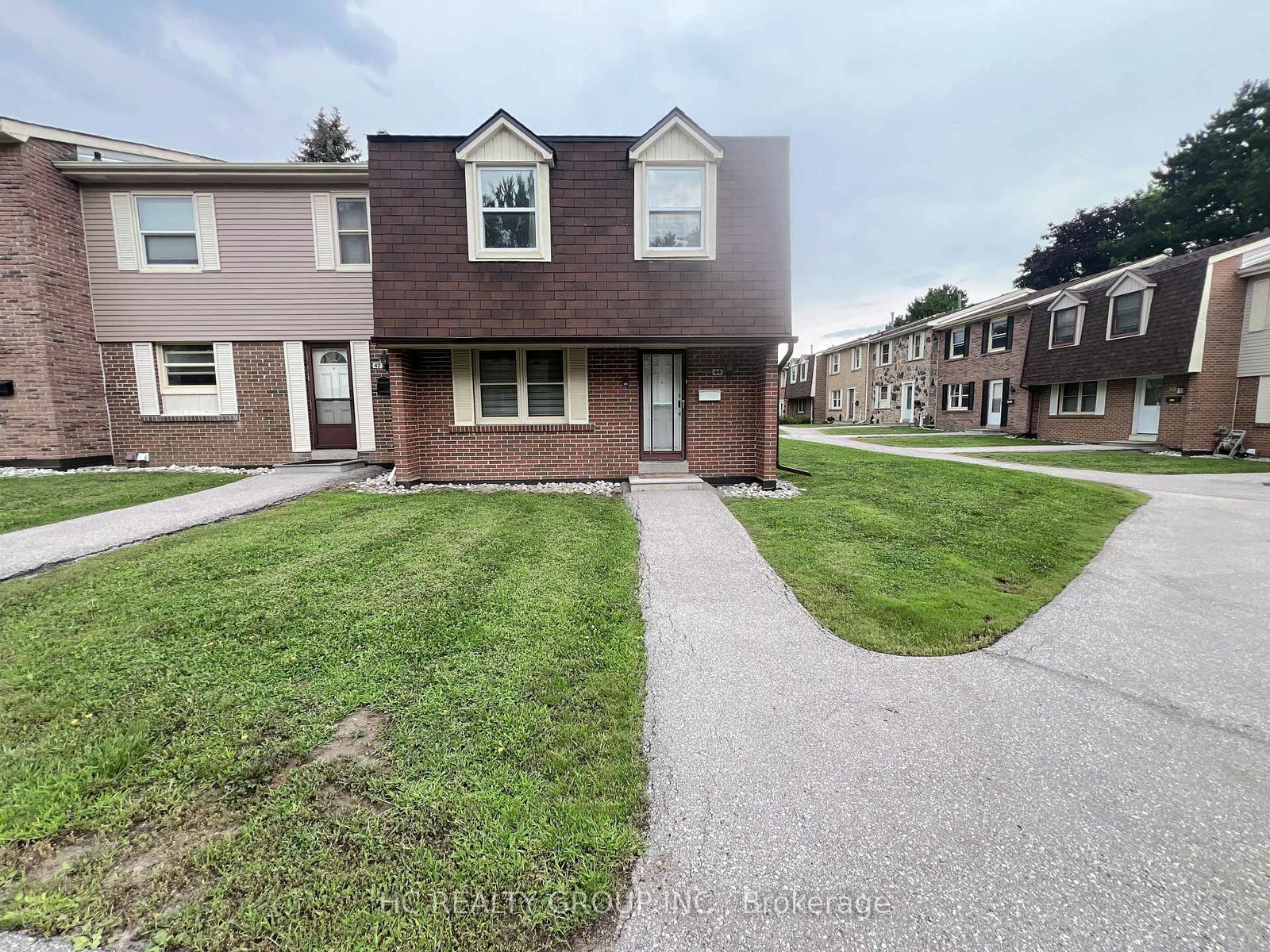 2061-bridletowne-circle-toronto-scarborough-ontario-e13670668